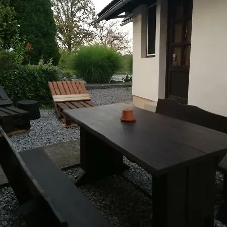 House Papa Vinica